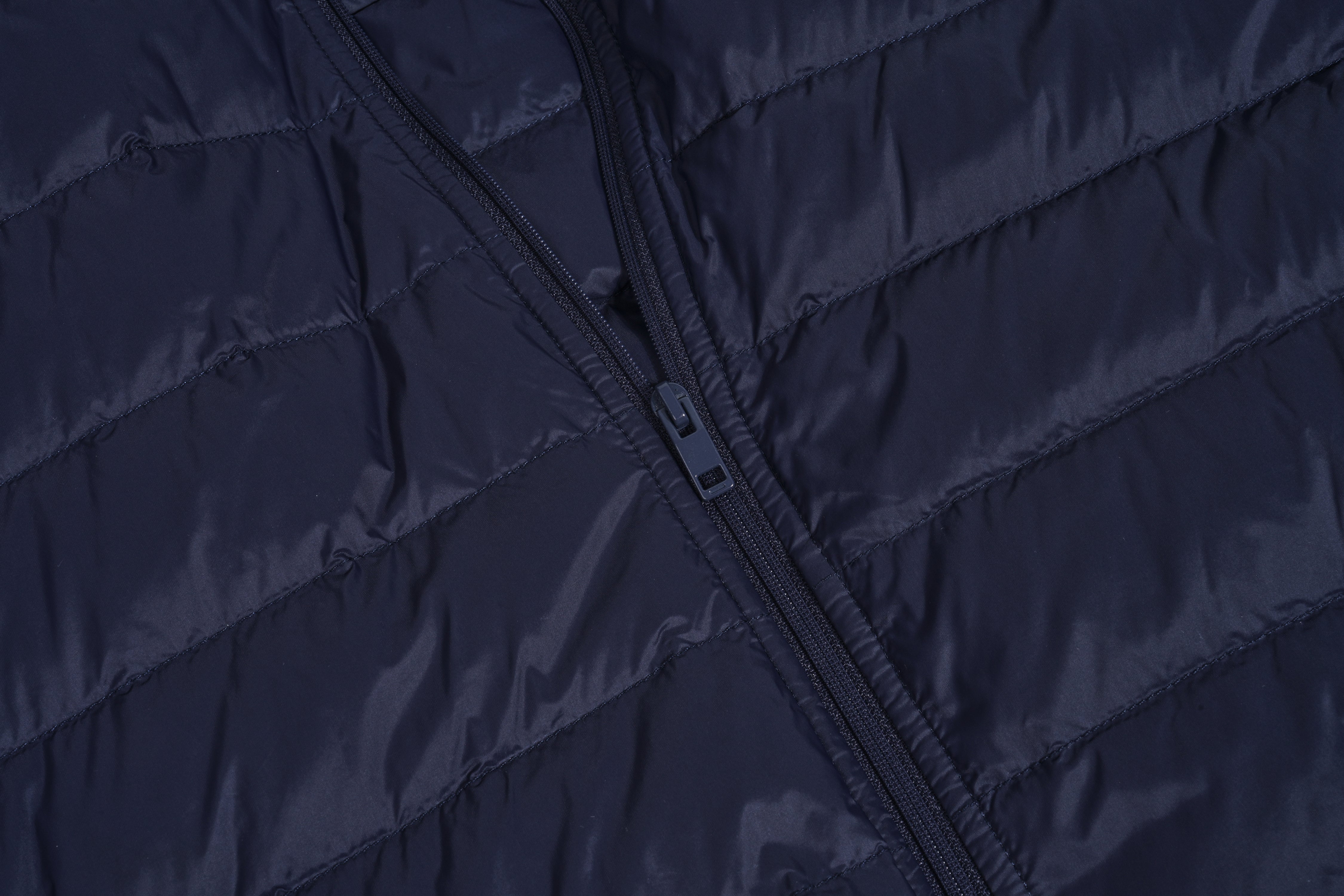 Lightweight Packable Hooded Man Down Jacket