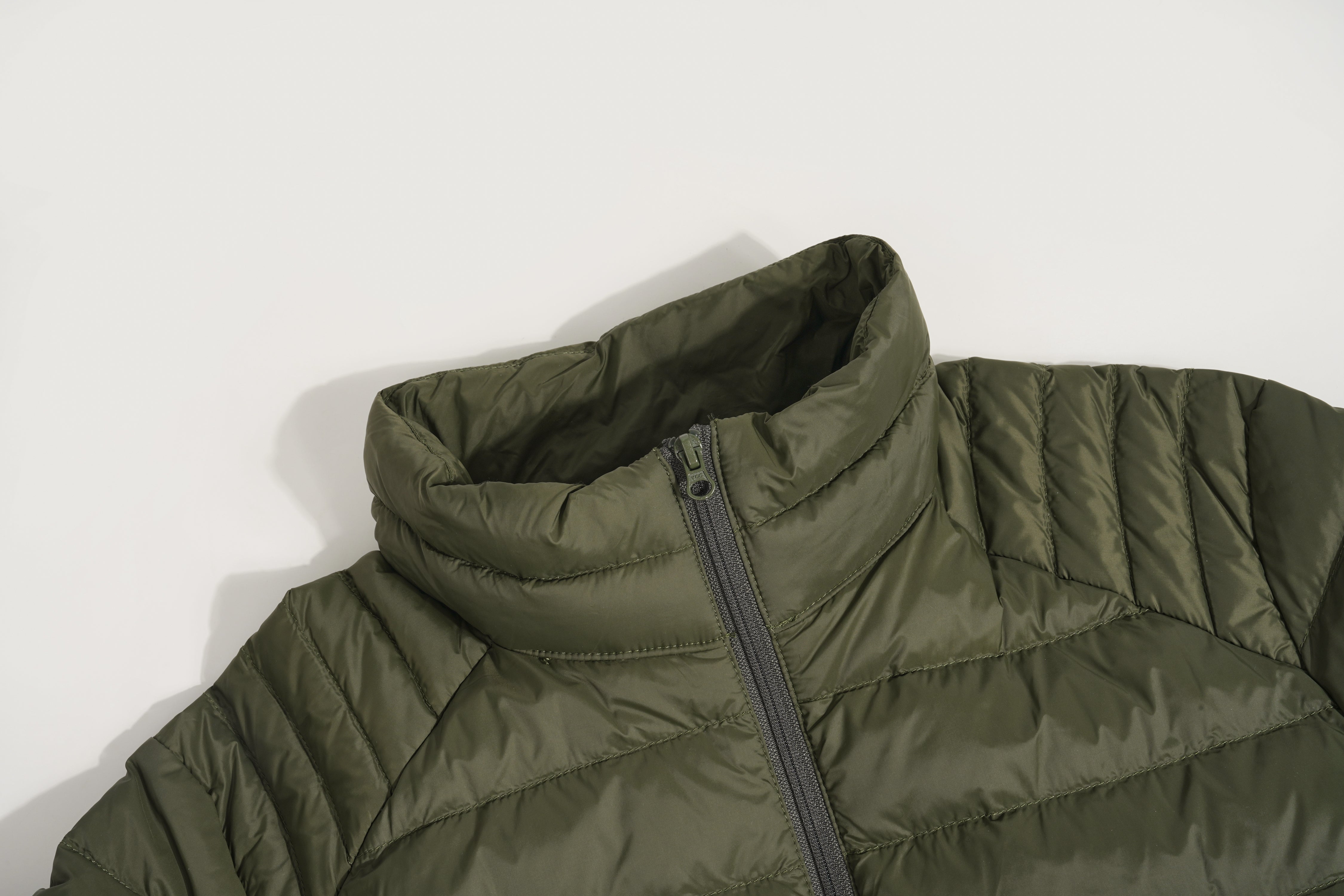 Lightweight Stand-Collar Man Down Jacket