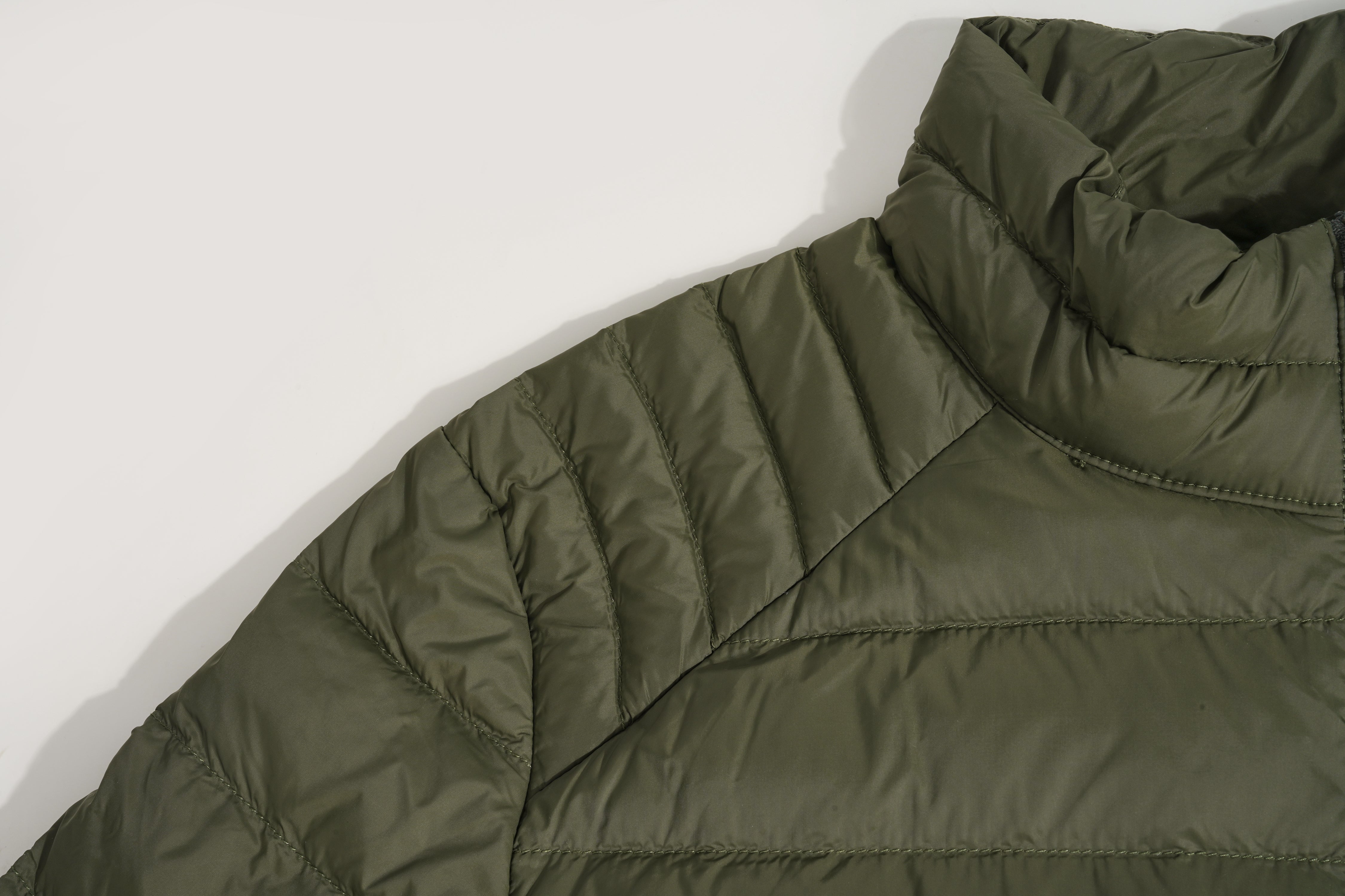 Lightweight Stand-Collar Man Down Jacket