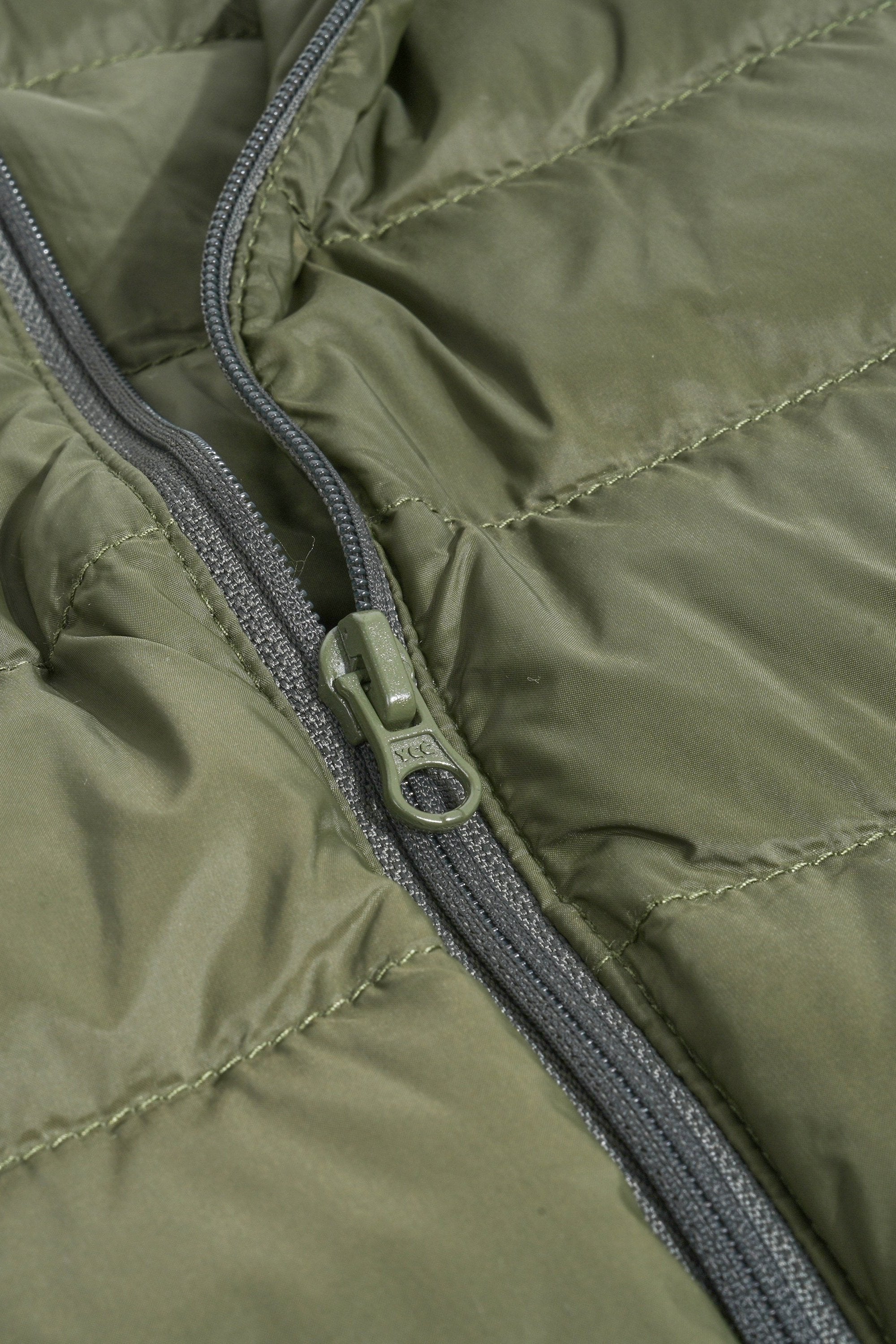 Lightweight Packable Hooded Man Down Jacket