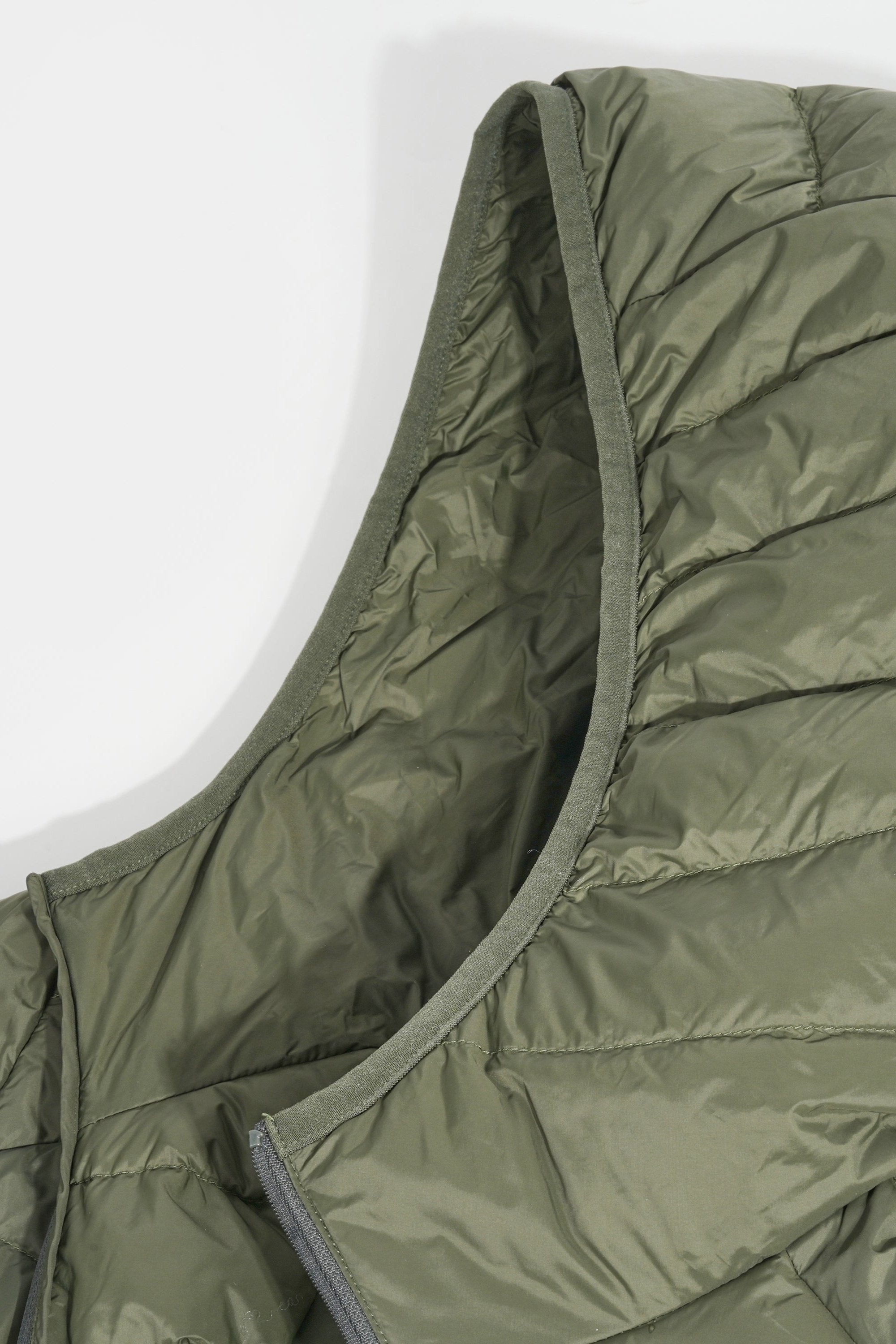 Lightweight Packable Hooded Man Down Jacket
