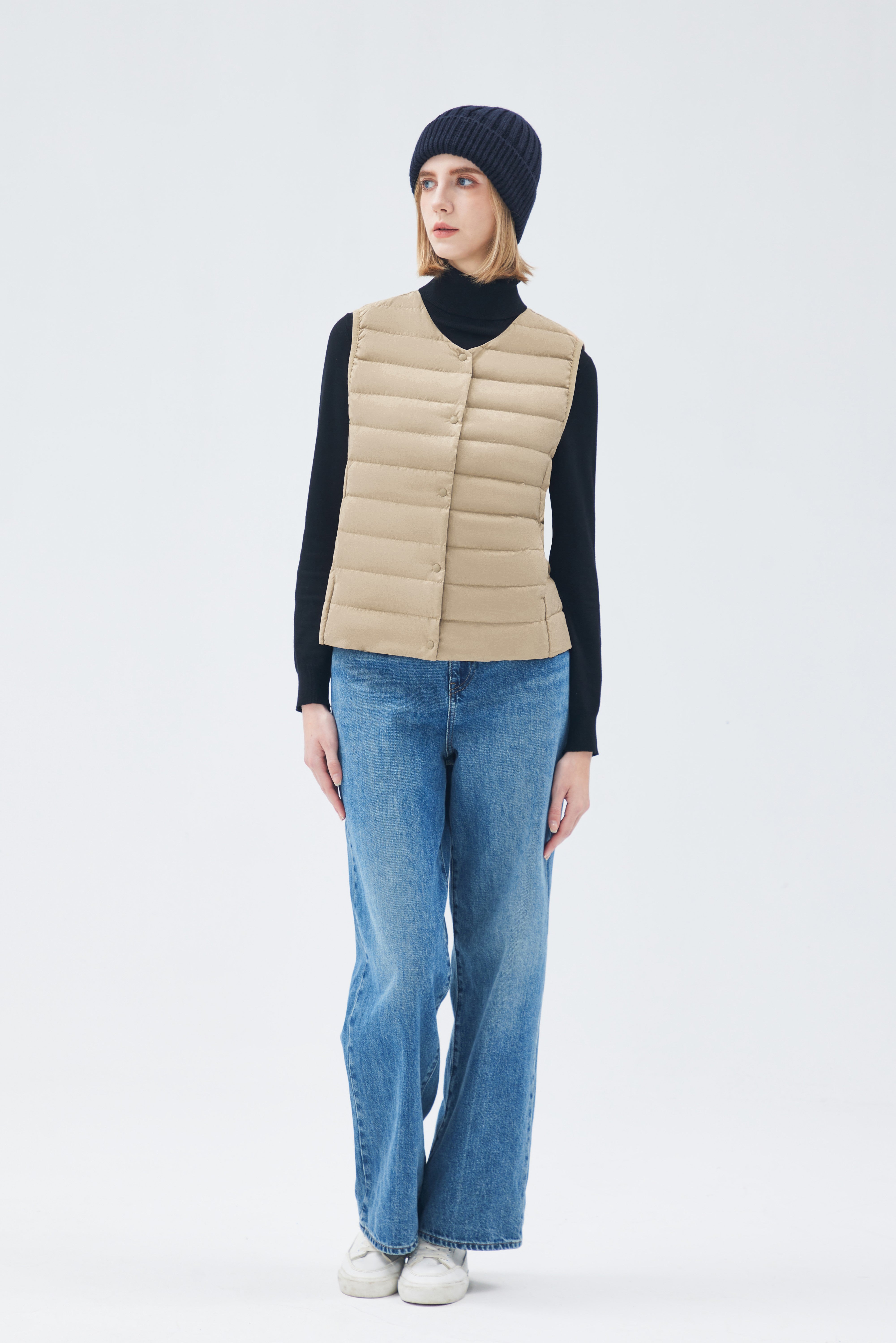 Lightweight Sleeveless V-Neck Woman Down Vest
