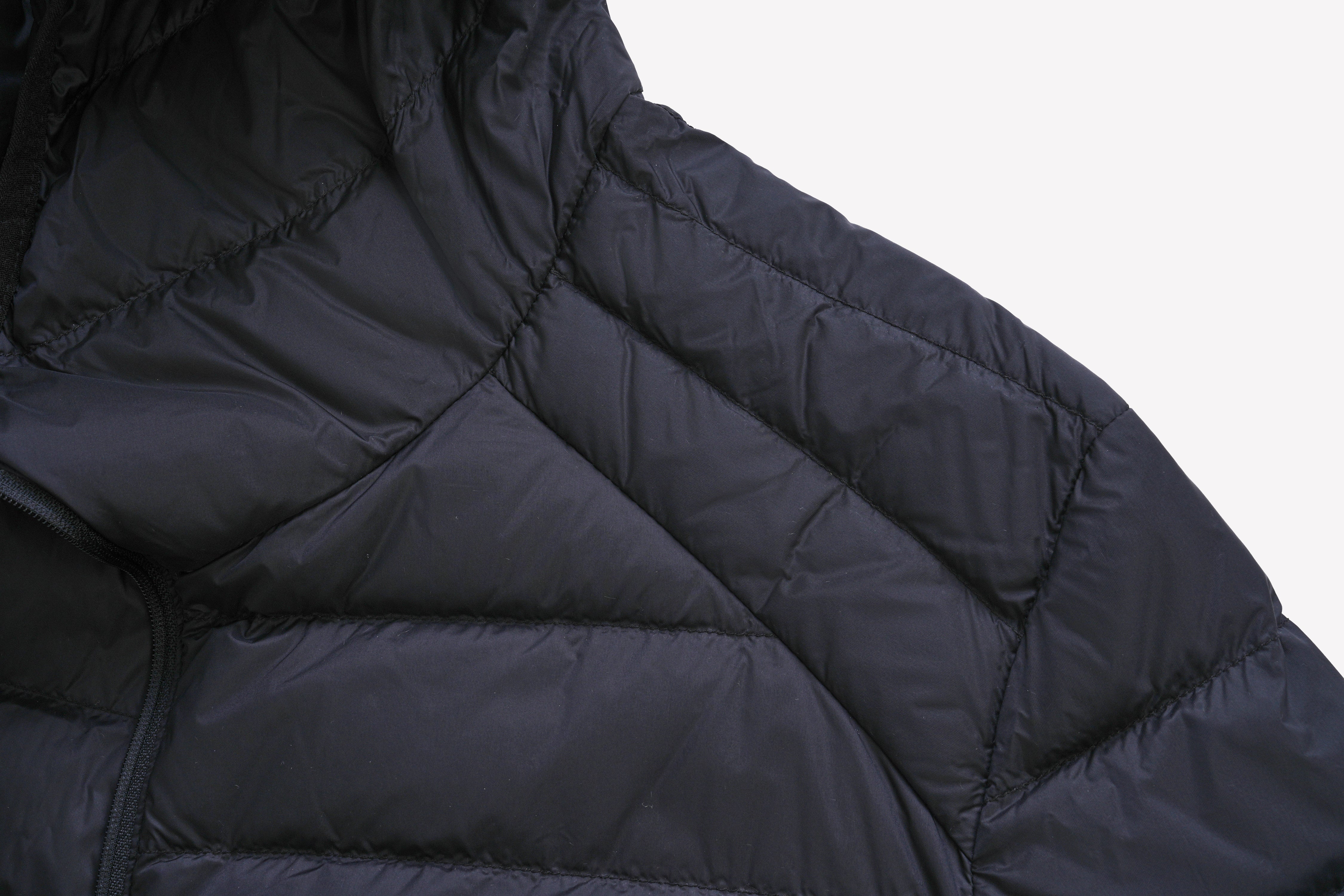 Lightweight Packable Hooded Man Down Jacket
