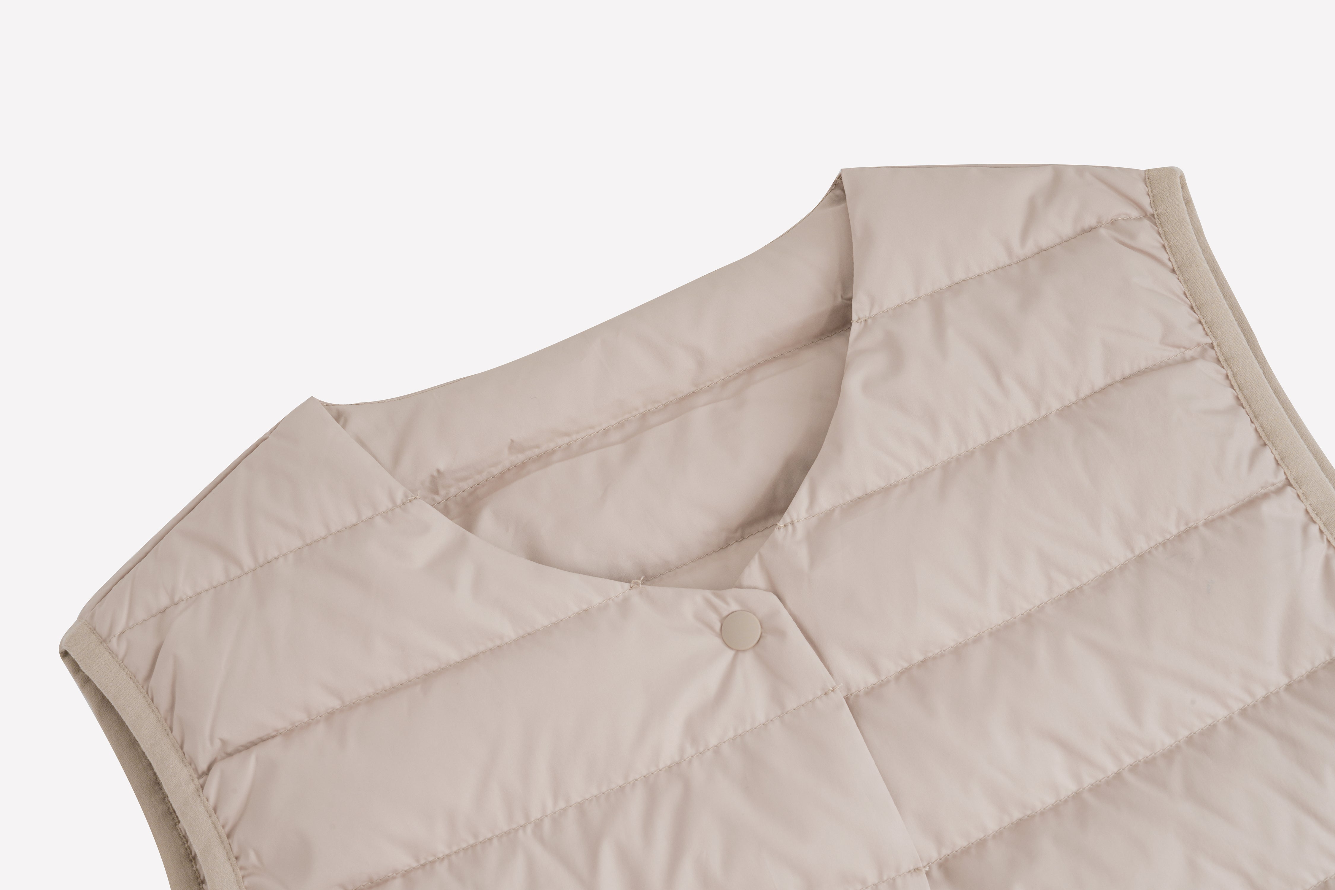Lightweight Sleeveless V-Neck Woman Down Vest