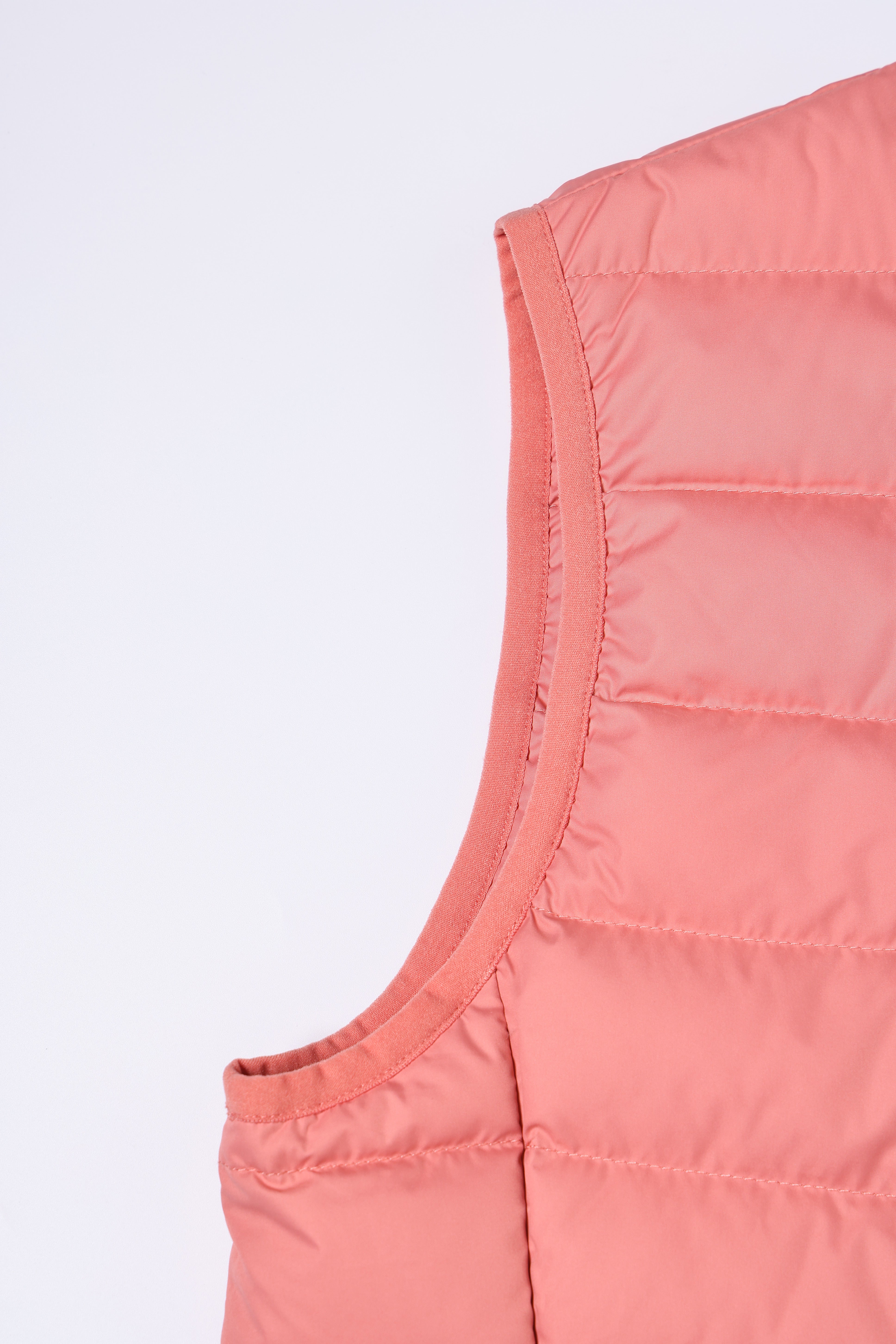 Lightweight Sleeveless V-Neck Woman Down Vest